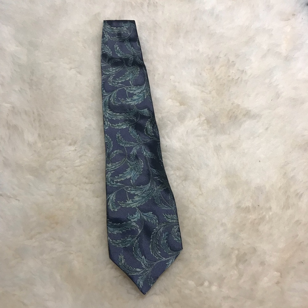 Yves Saint Laurent Tie
